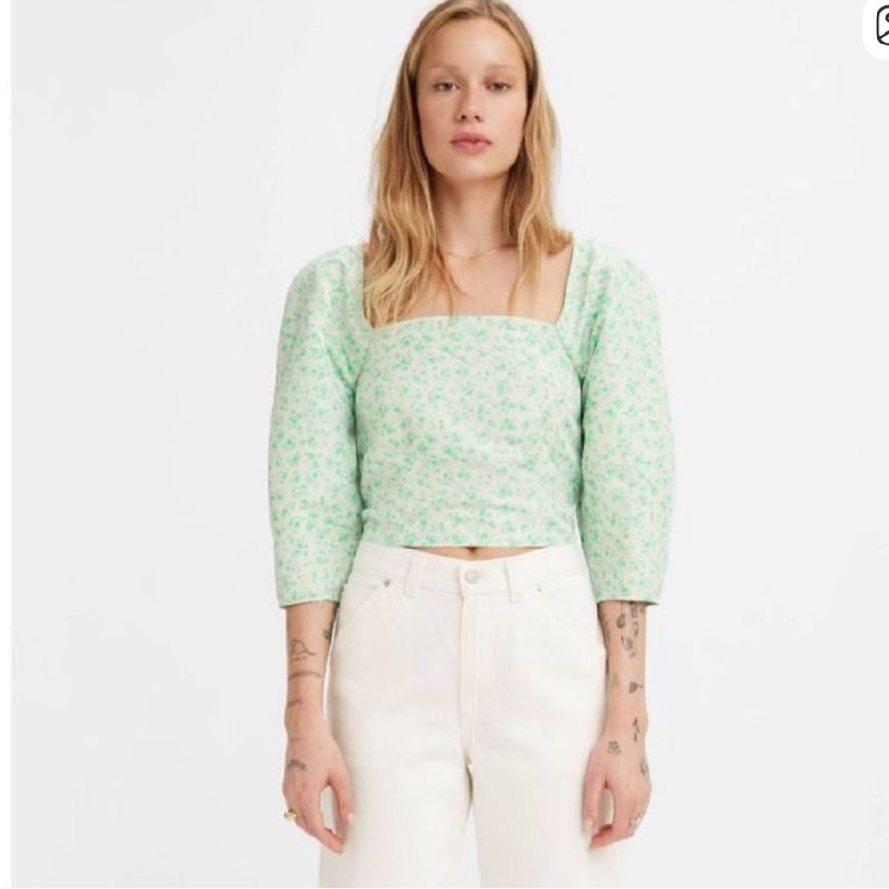 Levi's® Women's Yvie Puff 3/4 Sleeve Cropped Blouse - Electric Green Floral
